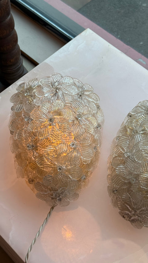 Flower wall sconce