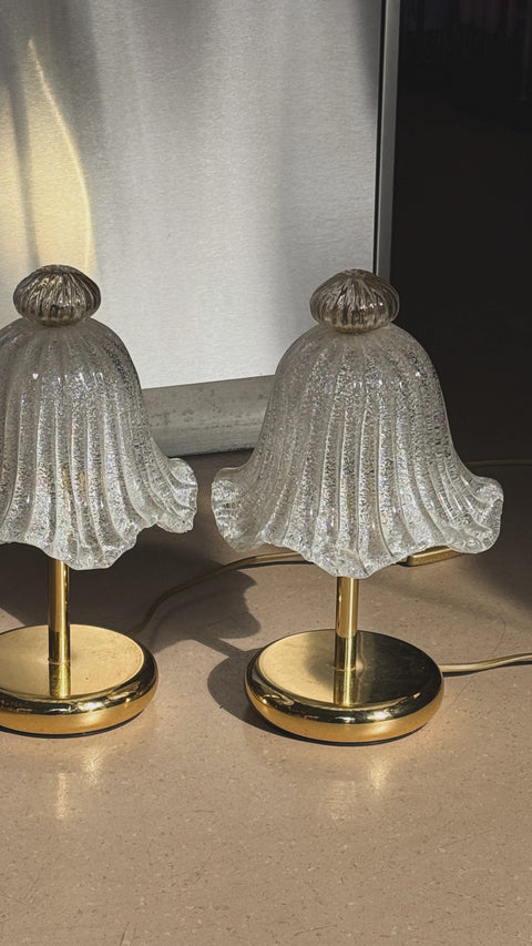 Table lamp