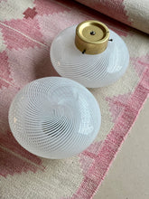 Load image into Gallery viewer, Murano wall / ceiling lamp - vintage
