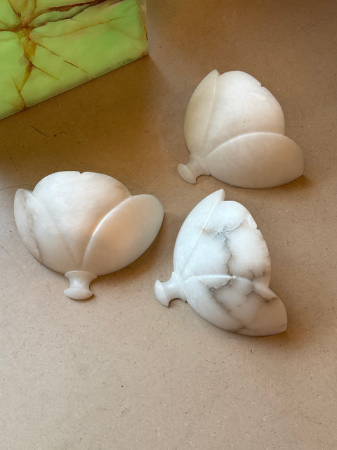 Alabaster wall scone