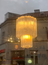 Load image into Gallery viewer, Vintage Murano chandelier
