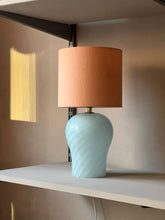 Load image into Gallery viewer, Table lamp - vintage Murano
