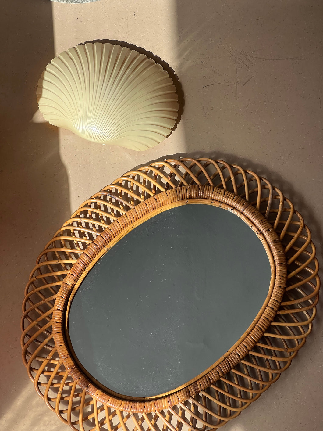 Italian rattan mirror - vintage