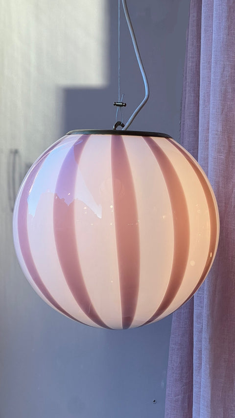 Murano taklampe - hvit med fiolette striper D 30