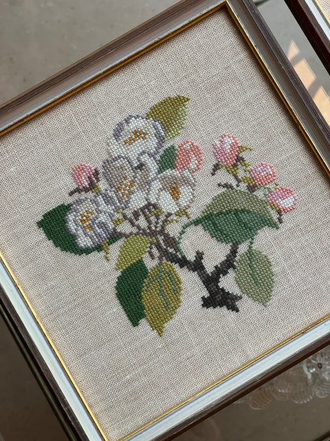 Vintage embroidery- apple blossom 2