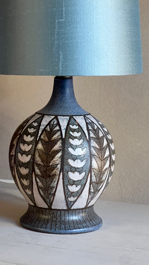 Vintage table lamp