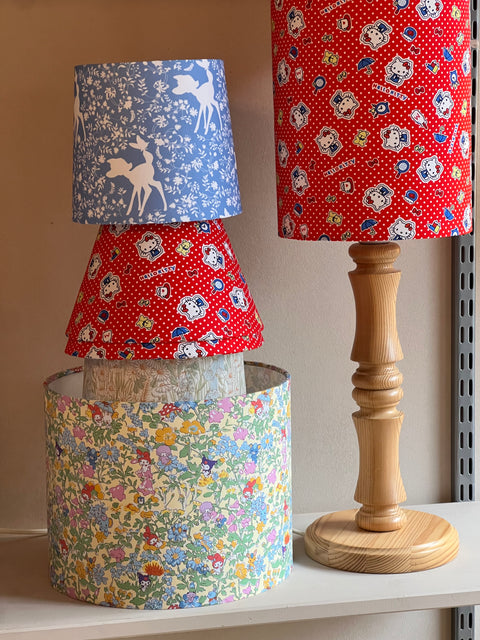 Table lampe - Hello Kitty lampshade