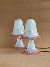 Load image into Gallery viewer, Table lamp - Vintage Murano
