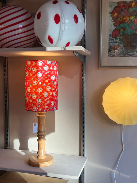 Table lampe - Hello Kitty lampshade