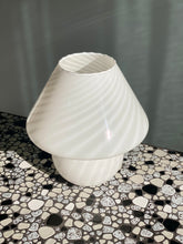 Load image into Gallery viewer, Vintage Mushroom Murano Lamp - White 38cm
